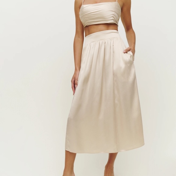 Reformation 2-piece Carrie Set in Ivory - Picture 1 of 10